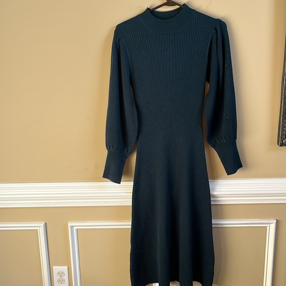 Gorgeous midi sweater dress!! - Picture 2 of 5